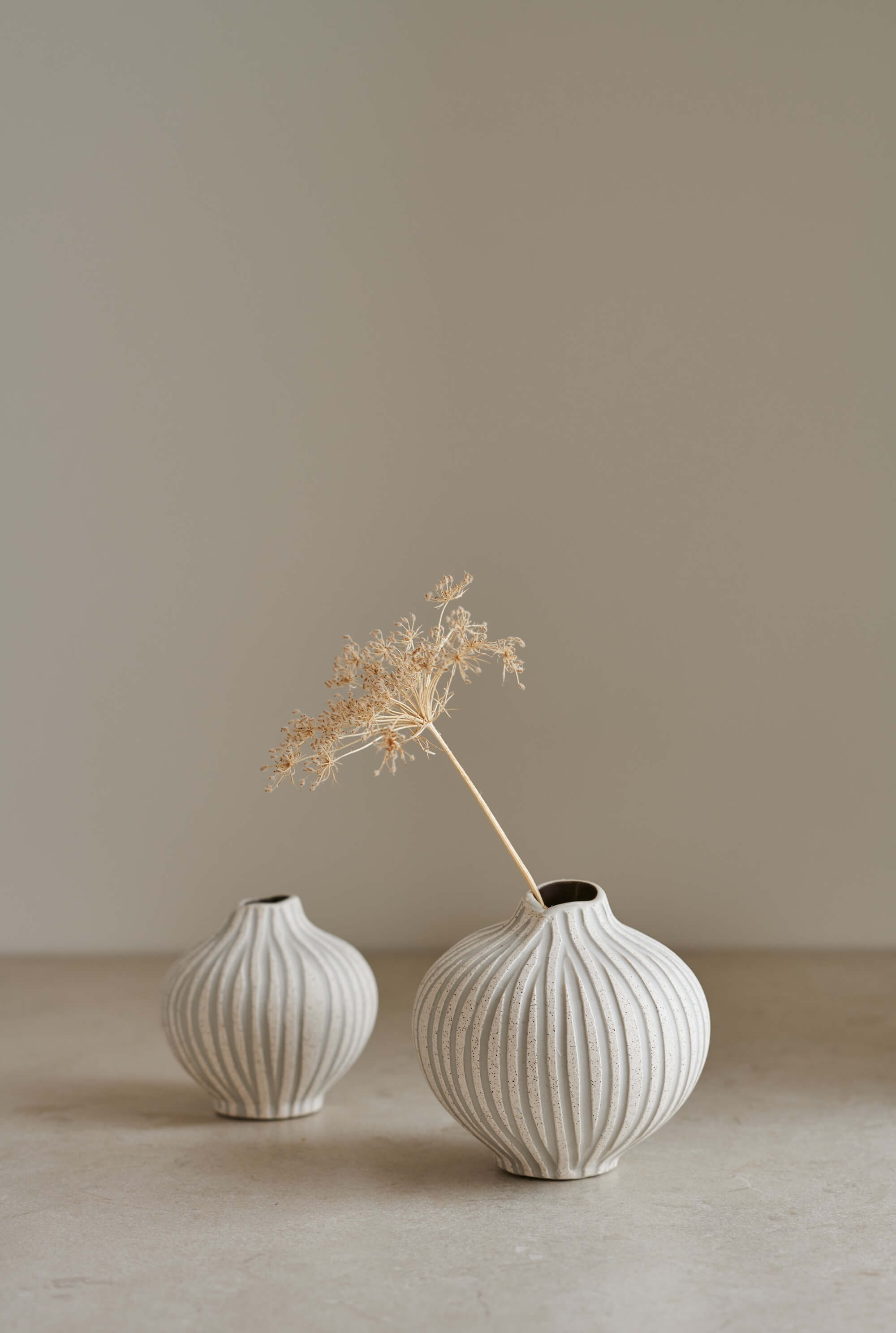 Line Vase | Medium | Sand White Stone Stripe | by Lindform - Lifestory - Lindform