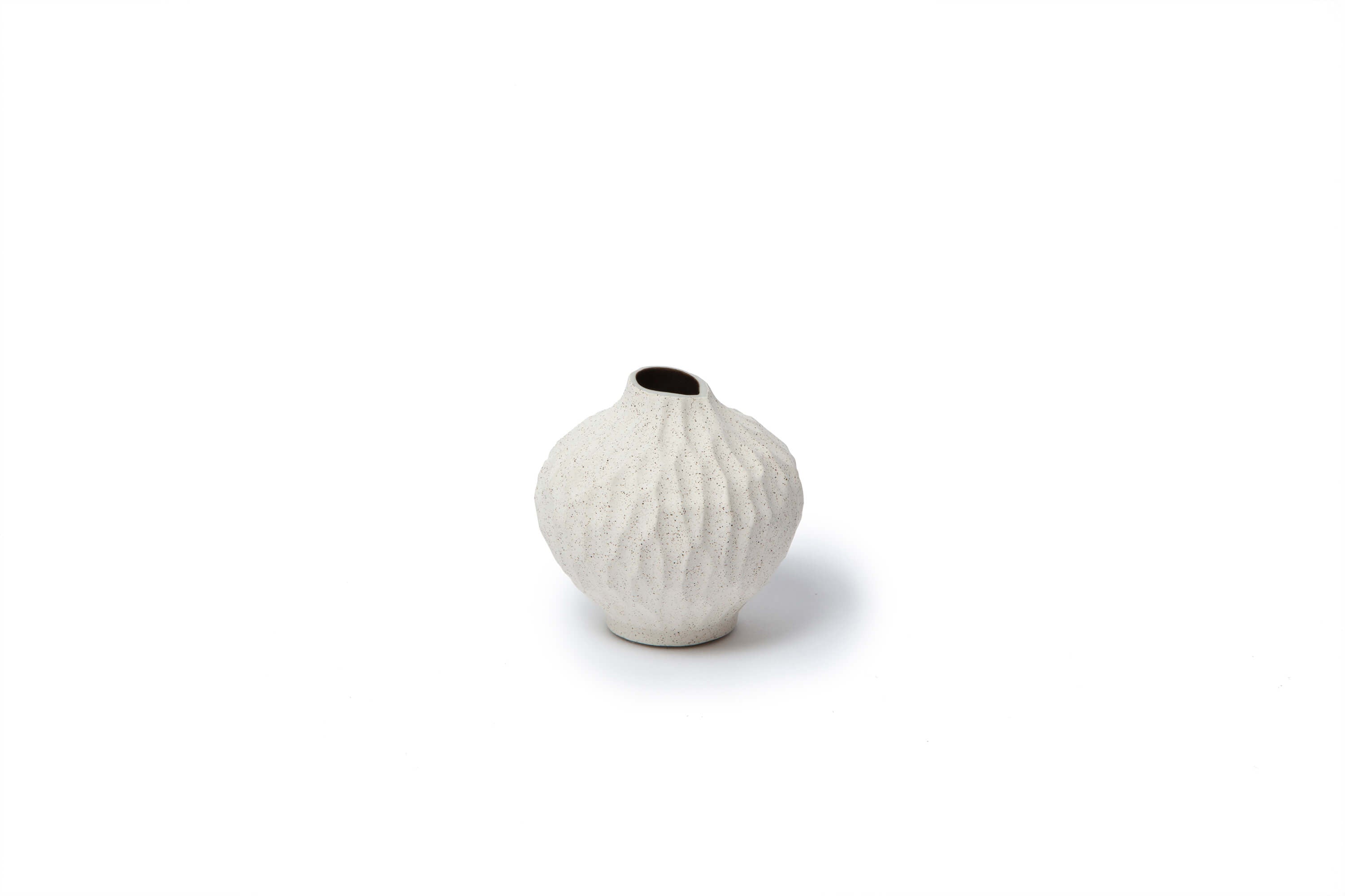 Line Vase | Small | Sand White Cut | by Lindform - Lifestory - Lindform