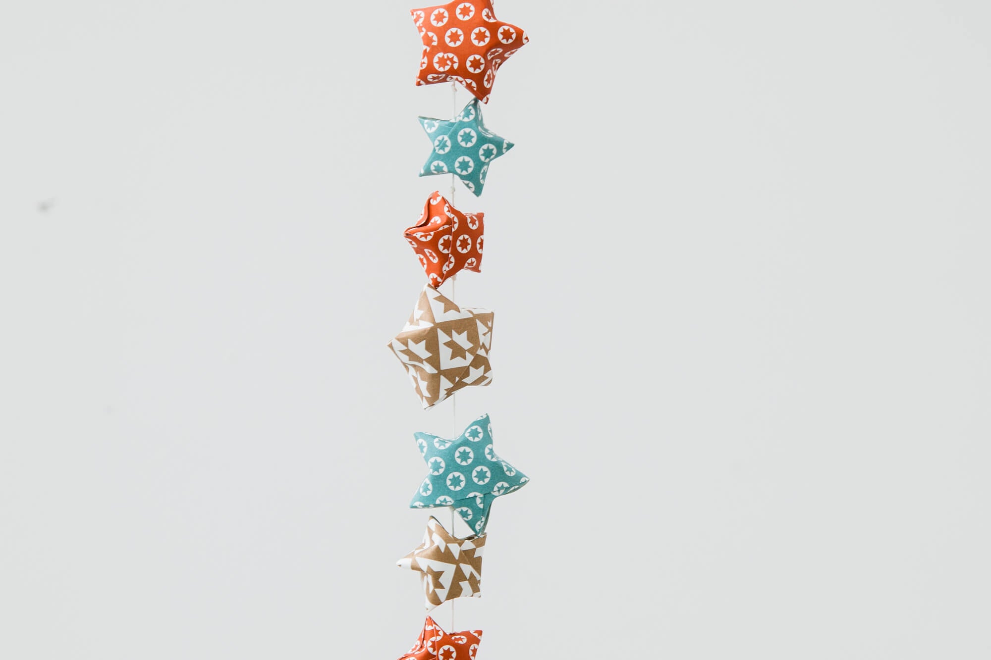 Origami Star Garland - Papercraft Kit | Bright | by Ola - Lifestory - ola