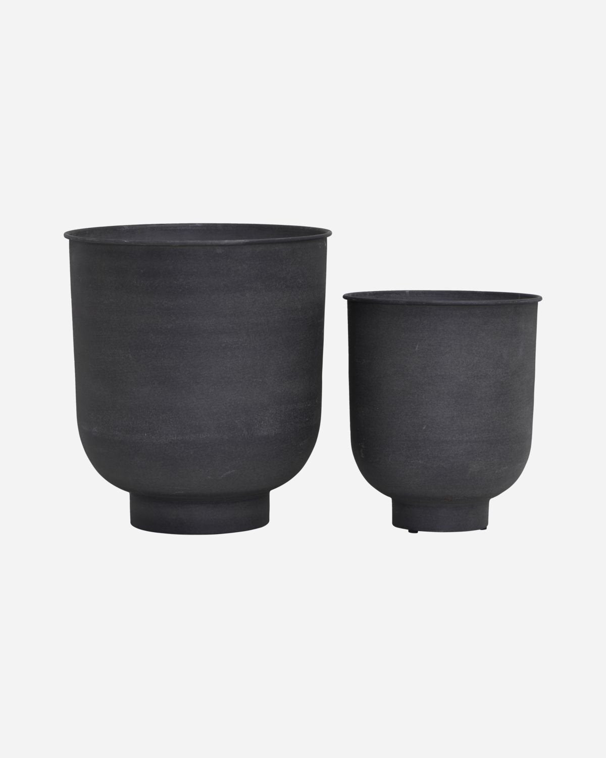 Vig Planter Set of 2 | Suitable Outdoors | Grey - Lifestory - House Doctor
